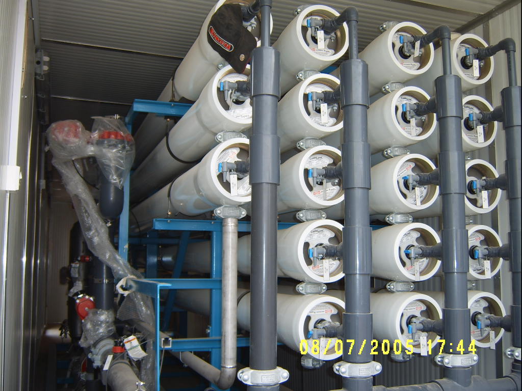 RO Unit at Al Falah Camp 500,000 IGPD Built by Gisco (3).JPG
