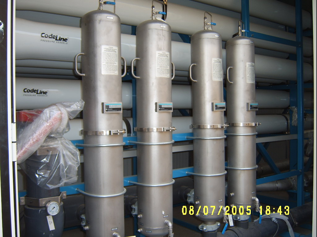 RO Unit at Al Falah Camp 500,000 IGPD Built by Gisco (1).JPG