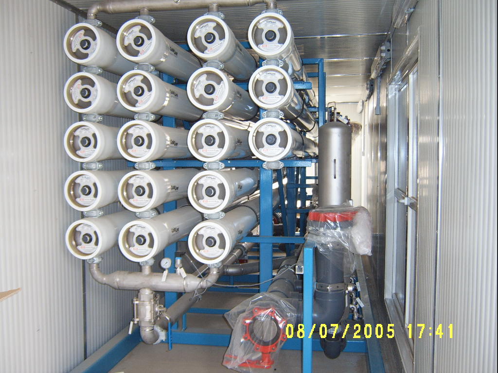 RO Unit at Al Falah Camp 500,000 IGPD Built by Gisco (4).JPG